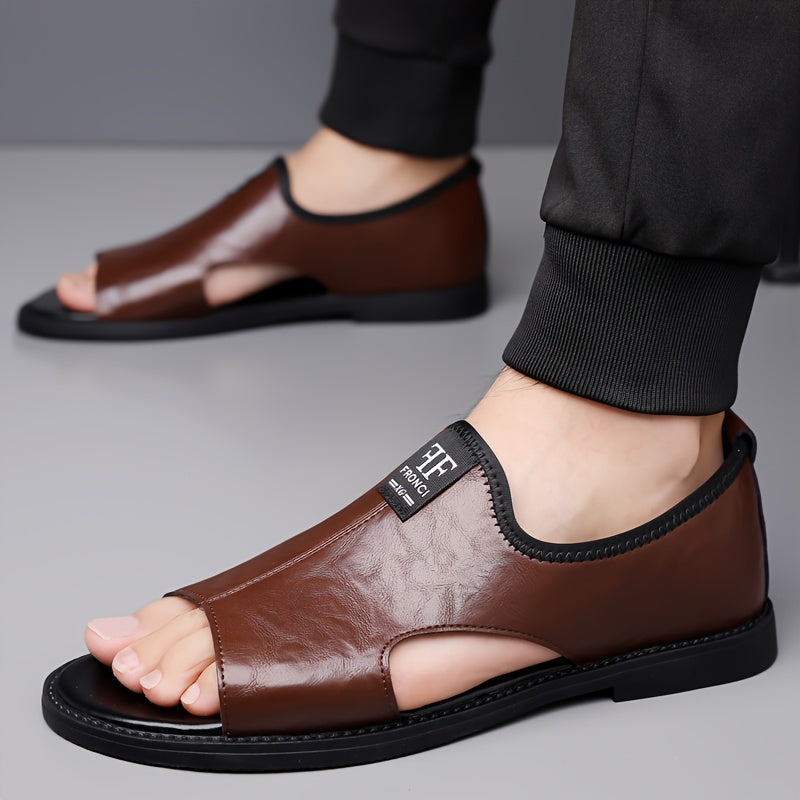 New Sandals For Men's Casual Soft Soled Anti Slip Beach Shoes, Fashionable Men's Shoes With Holes