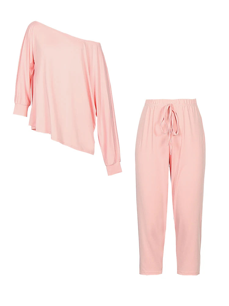 Plus Size Oblique Shoulder Top & Skinny Capri Pants Set