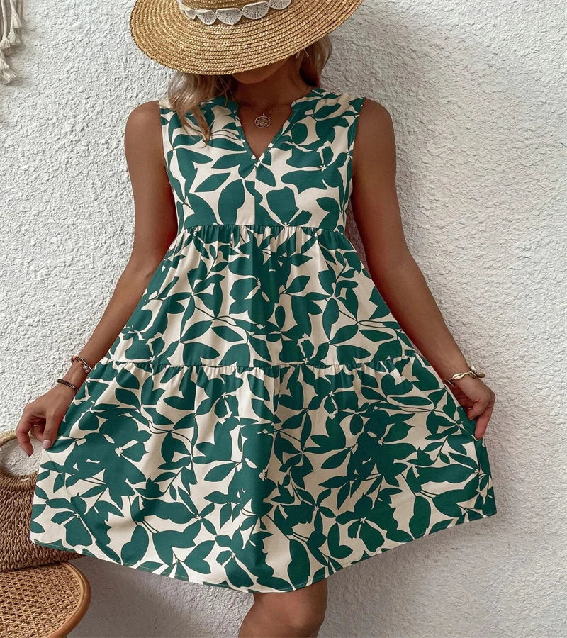 Spring and summer 2024 European and n Ladies Elegant Dress Bohemian fashion loose V-neck ruffle print dress