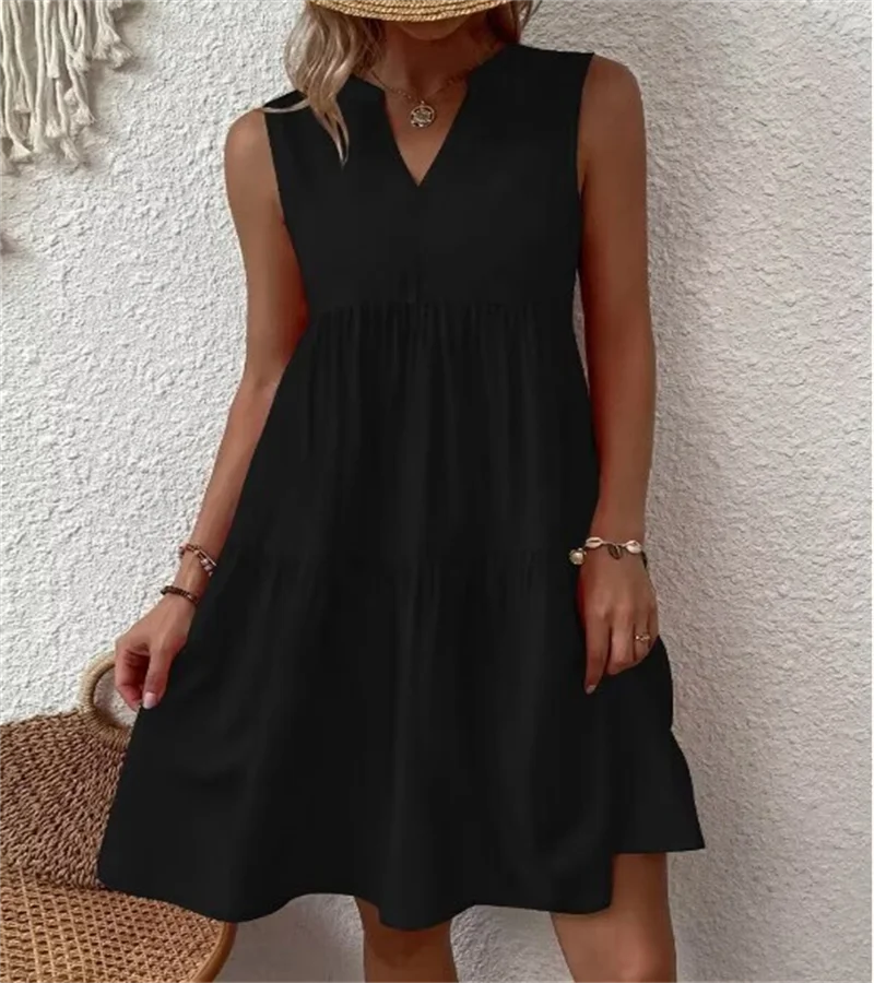 Spring and summer 2024 European and n Ladies Elegant Dress Bohemian fashion loose V-neck ruffle print dress