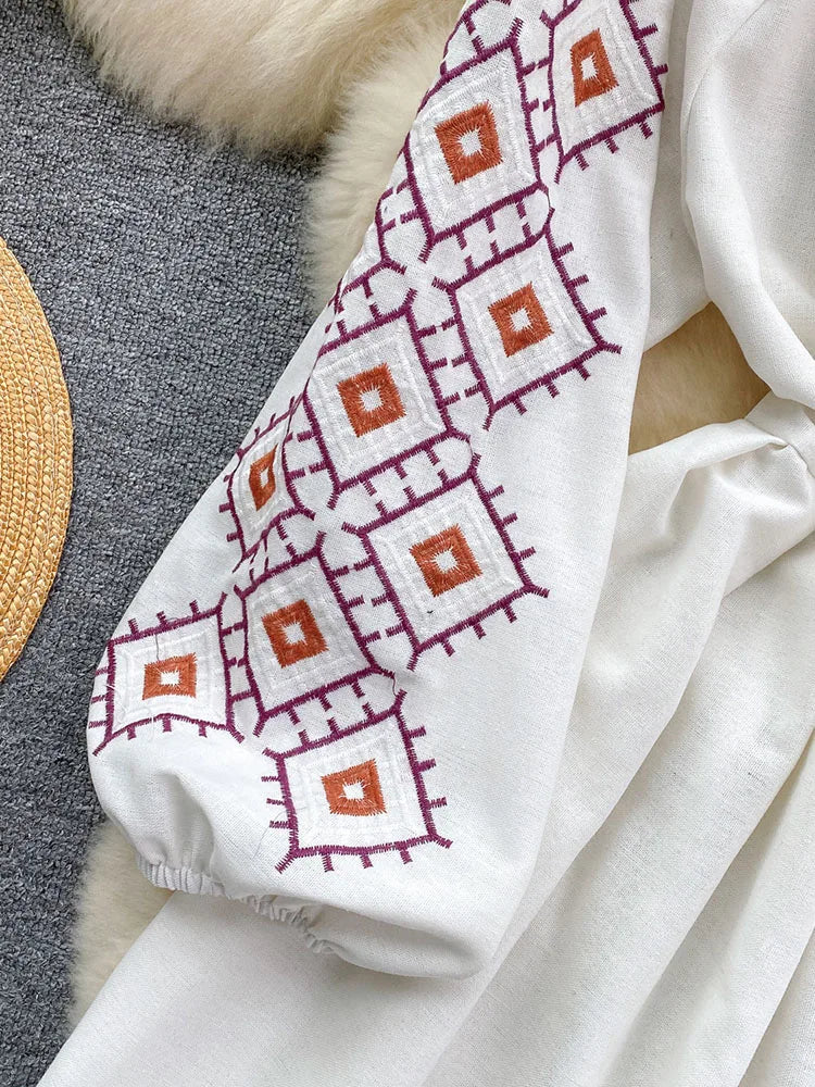 Women's Spring Dress Bohemian Retro Ethnic Style Diamond Cotton Linen Blend Embroidered Lantern Sleeves Mini Dress DS003