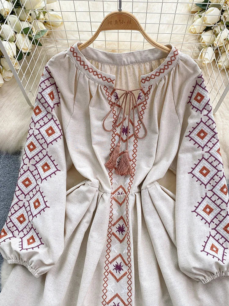 Women's Spring Dress Bohemian Retro Ethnic Style Diamond Cotton Linen Blend Embroidered Lantern Sleeves Mini Dress DS003