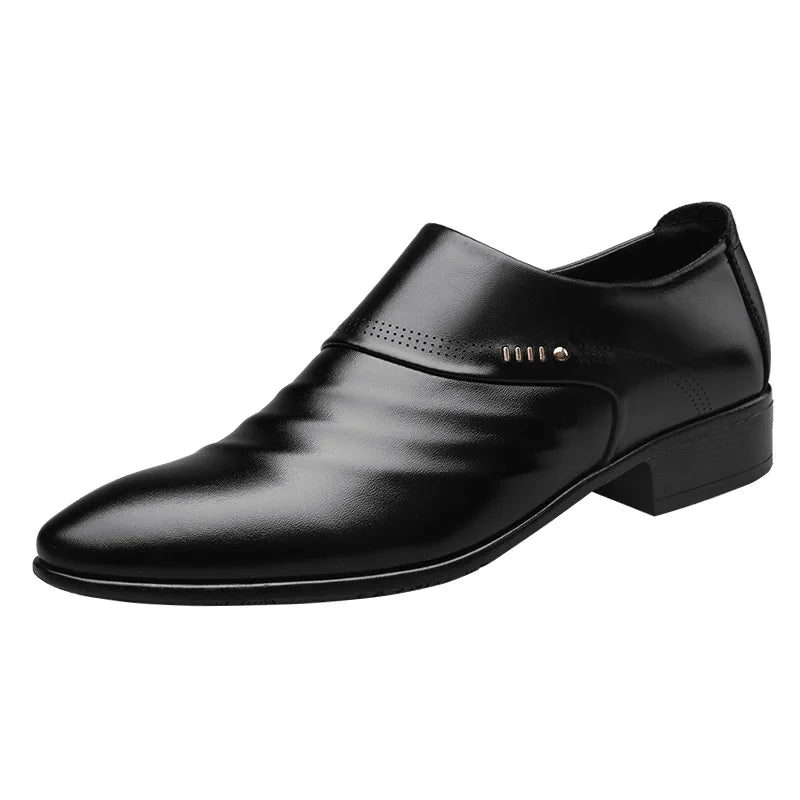 Zapatos Spring Men Leather Shoe Carved Business Formal Dress British Style Large Size Men Shoe Hollowed Out Perforated Men Shoes