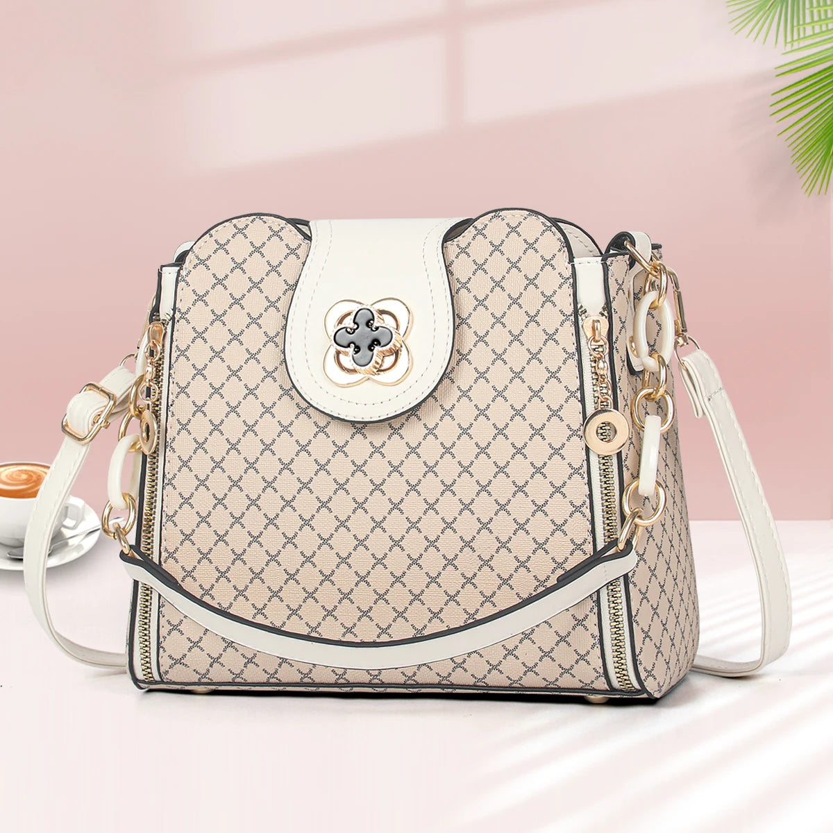 New women's handbag luxury design bucket shoulder crossbody bag flip over printed large capacity shoulder bag