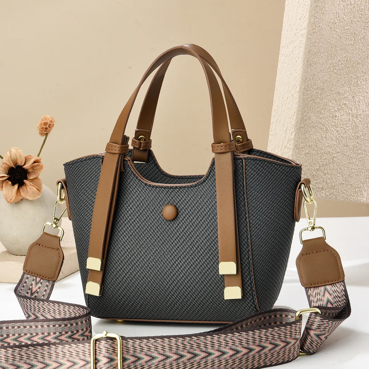 New Women bag Shoulder bag Handbag for women 2025 Female luxury designer shoulder bags Large capacity fashion crossbody bag