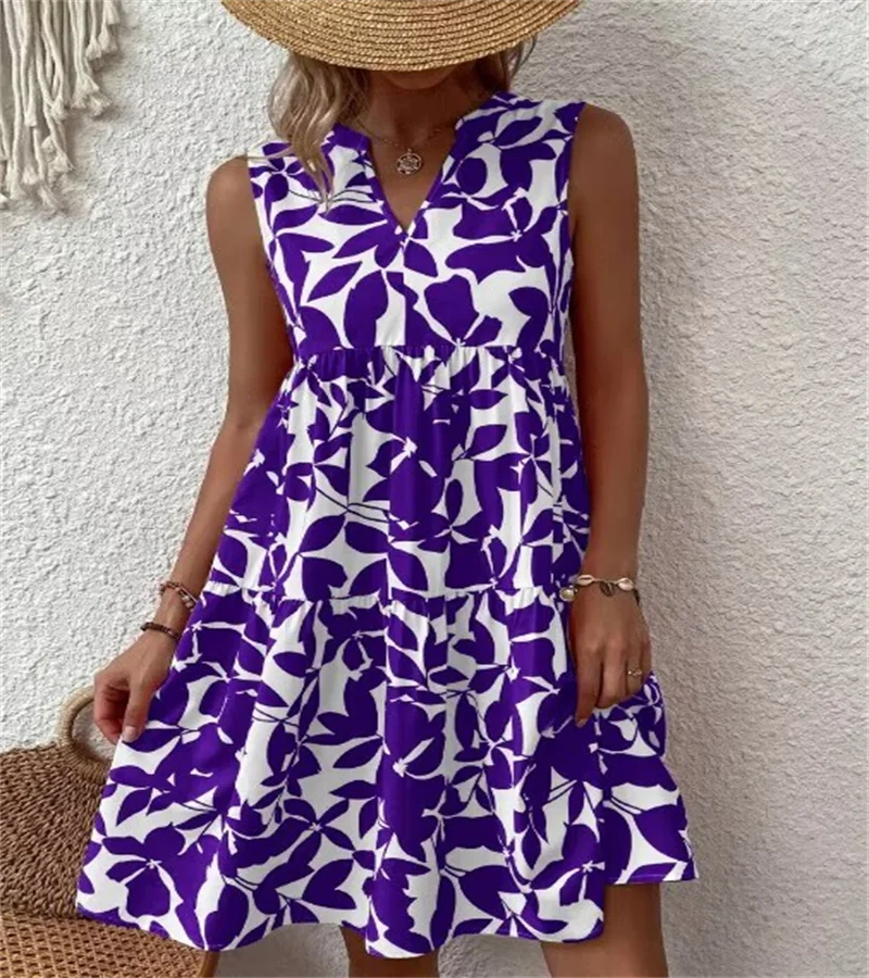 Spring and summer 2024 European and n Ladies Elegant Dress Bohemian fashion loose V-neck ruffle print dress