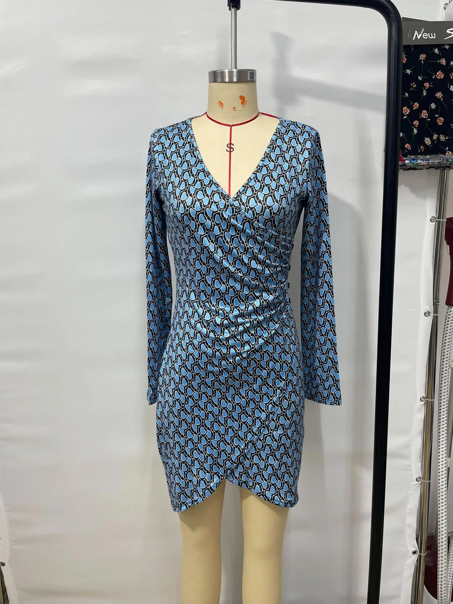 Spring Autumn New Print Dresses Women Sexy Deep V-neck Buttons Folds Irregular Package Hip Dress Fashion Lady Slim Mini Vestidos