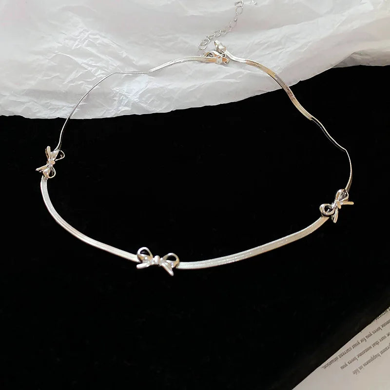 Silver Color Color Bowknot Bracelets for Women Girls Sparkling Delicate Chains Blade Chokers Necklaces Party Dress Jewelry Gifts