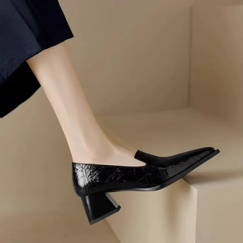 2025 Sapatos Femininas Women Light Weight European Stylish Elegant Black Square Heel Shoes Lady Casual Office Party Shoes
