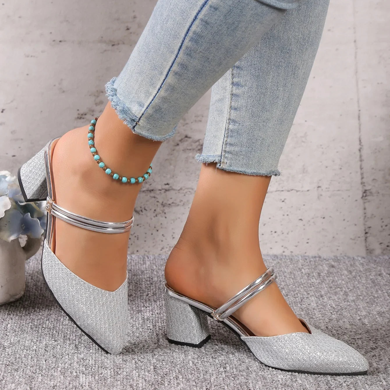 Low Heels Sandals Woman Summer Fashion High Heels Shallow Women Designer Sandals Luxury Shoes for Women Wedding Party Shoes