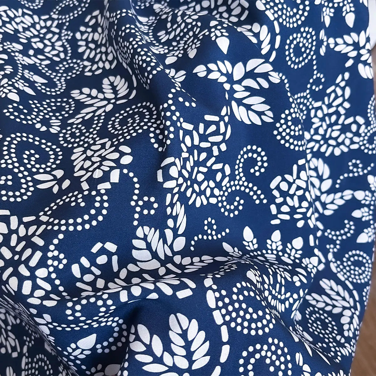 New Spring and Summer Dresses For Women Elegant Printed Silk Muslim Lady Kaftan Beach Sun Protection Seaside Holiday Dress