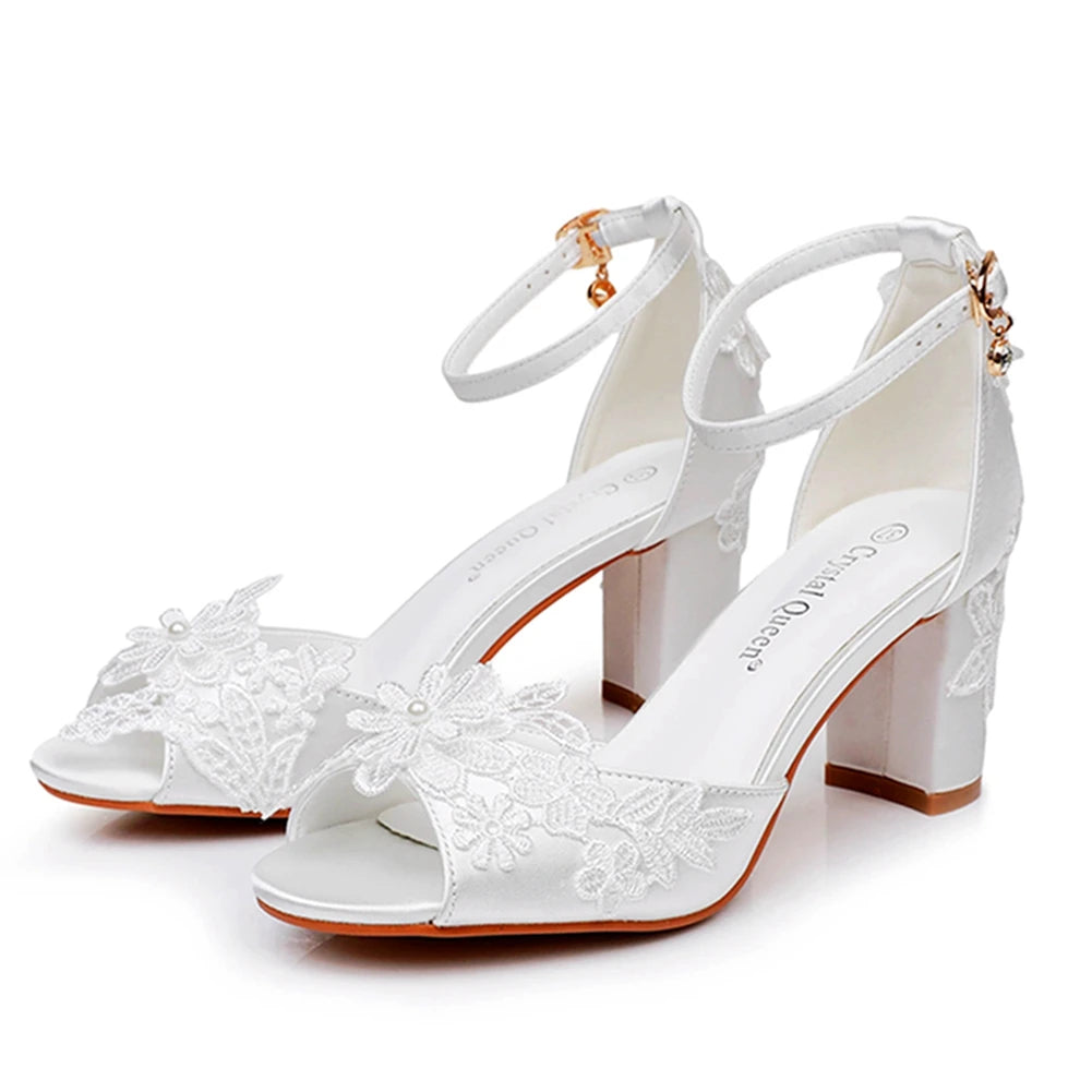 Crystal Queen Bride Sandals Solid Flower Chunky High Heel Ankle Buckle Pumps Elegant White Lace Women Wedding Shoes