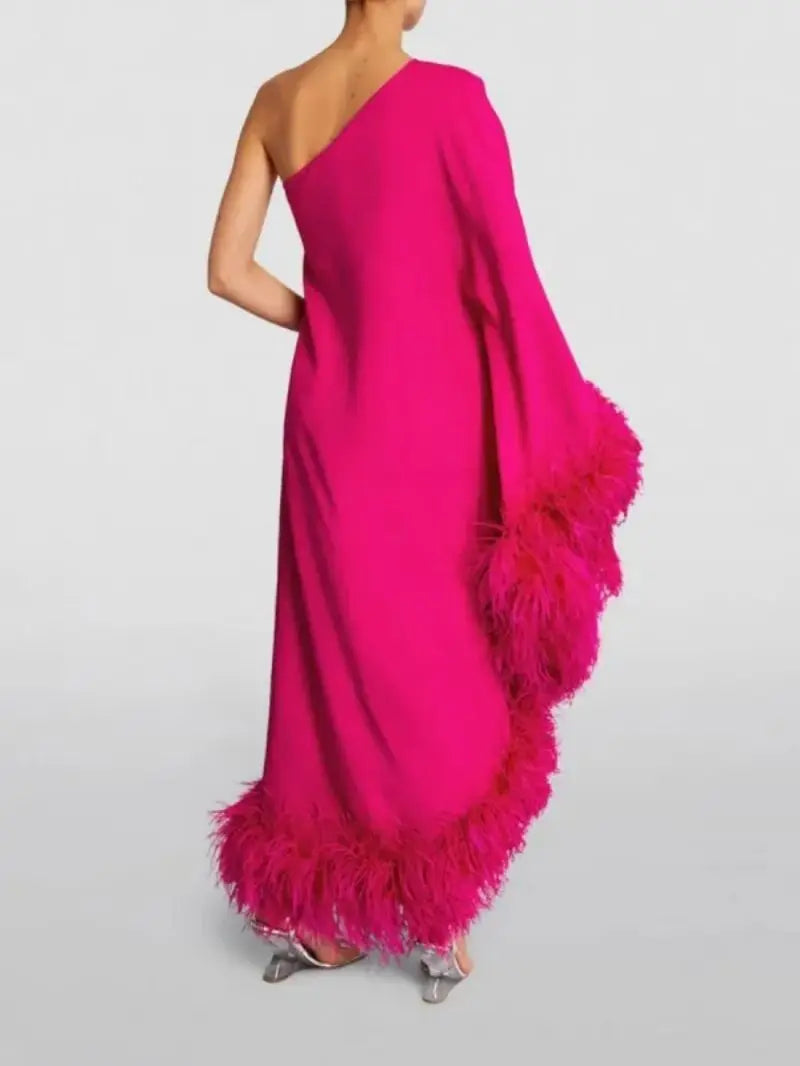 New Spring/Summer New Women's Feather One Shoulder Large Swing Evening Dress