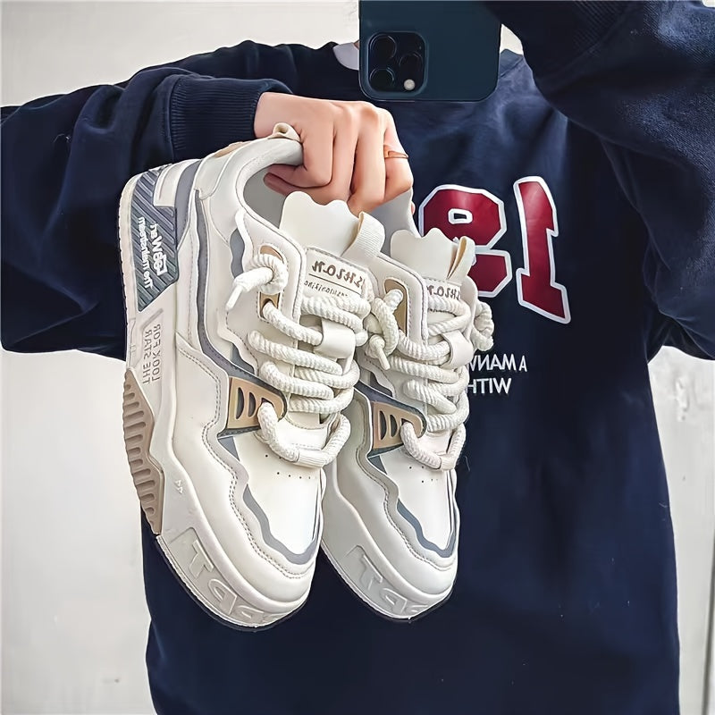 Fashion Men's Shoes Fashion New Joker Youth Leisure Sports Shoes.