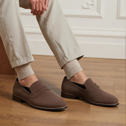 In The Summer Of 2025, The New Fashion Shoes British Retro Loafers Men'S Casual Shoes Are Versatile.