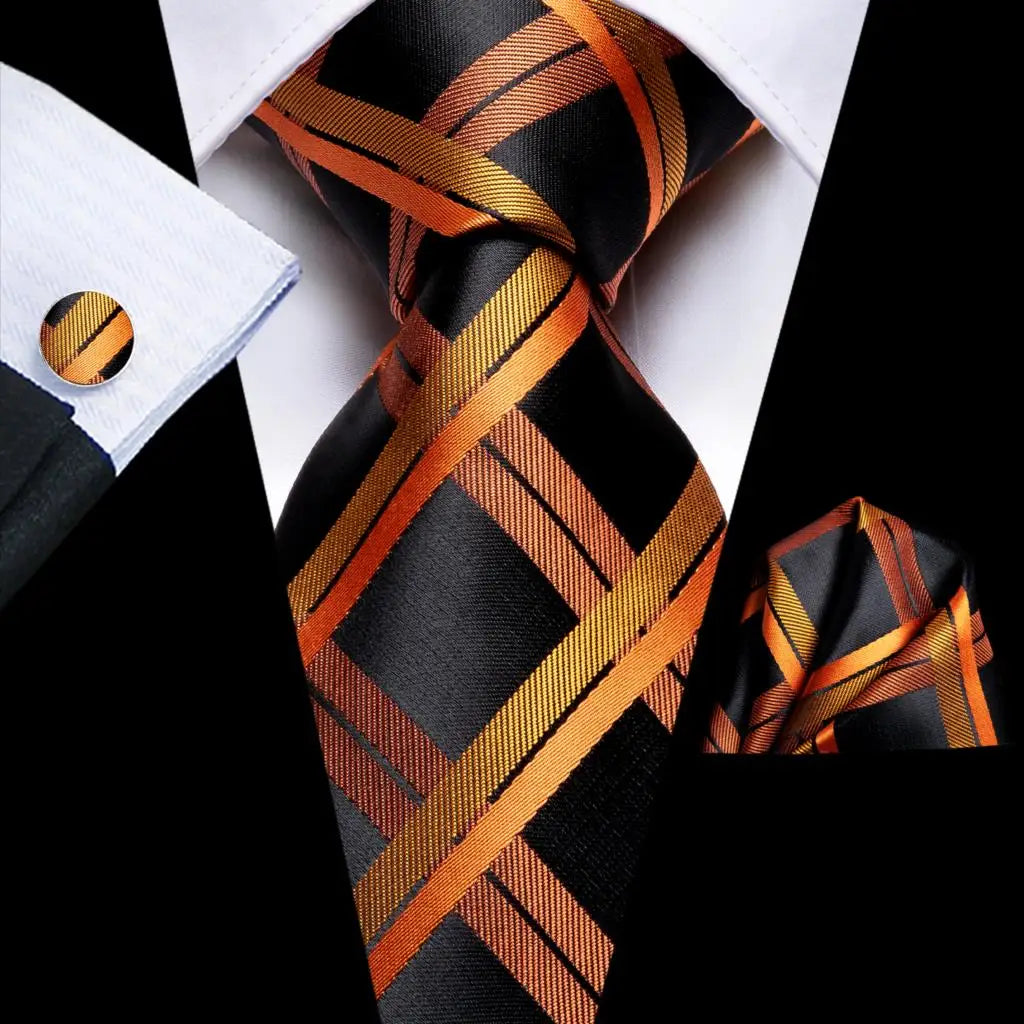 Hi-Tie Designer Silk Wedding Tie For Men Blue White Plaid Handky Cufflink Set Fashion Necktie For Men Business Party Wholesale