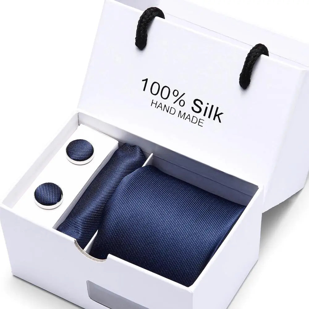 2023 100% Silk Jacquard Necktie White Geometric Tie Hanky Cufflink Set Ties For Men Gravatas Business Wedding Party Wholesale