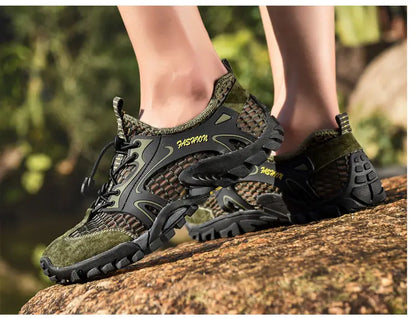 Men Sneakers Summer Wading Mesh Shoes Comfortable Slip on Outdoor Hiking Shoes Zapatos Hombre Casual Climbing Trekking Footwear
