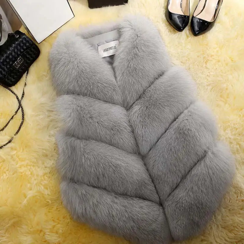 2022 New Fashion Faux Fur Coat Winter Coat Women Waist Fur Gilet Women's Jacket Vest For Ladies