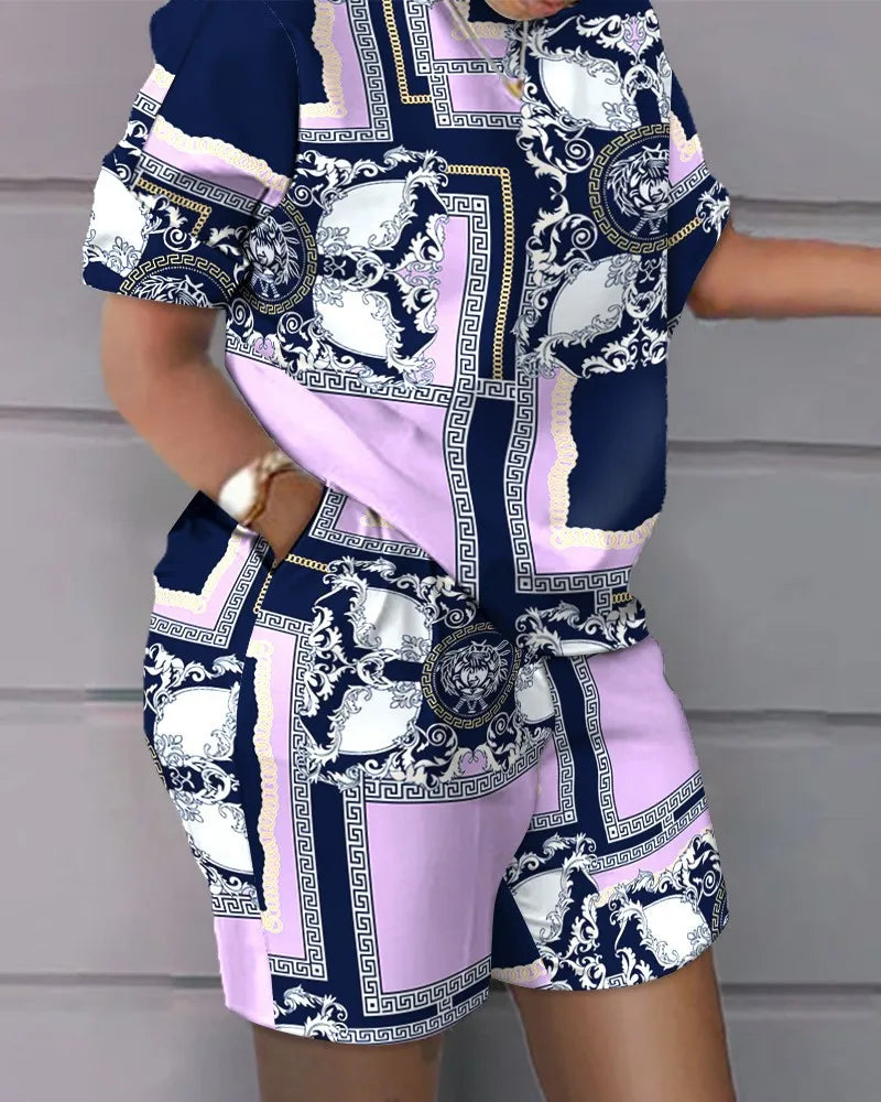 Casual Loose Short Sleeve Tshirt Shorts Set Office Lady Summer Fashion O-neck Colorful Print Two Piece Set Women Outfit 2023