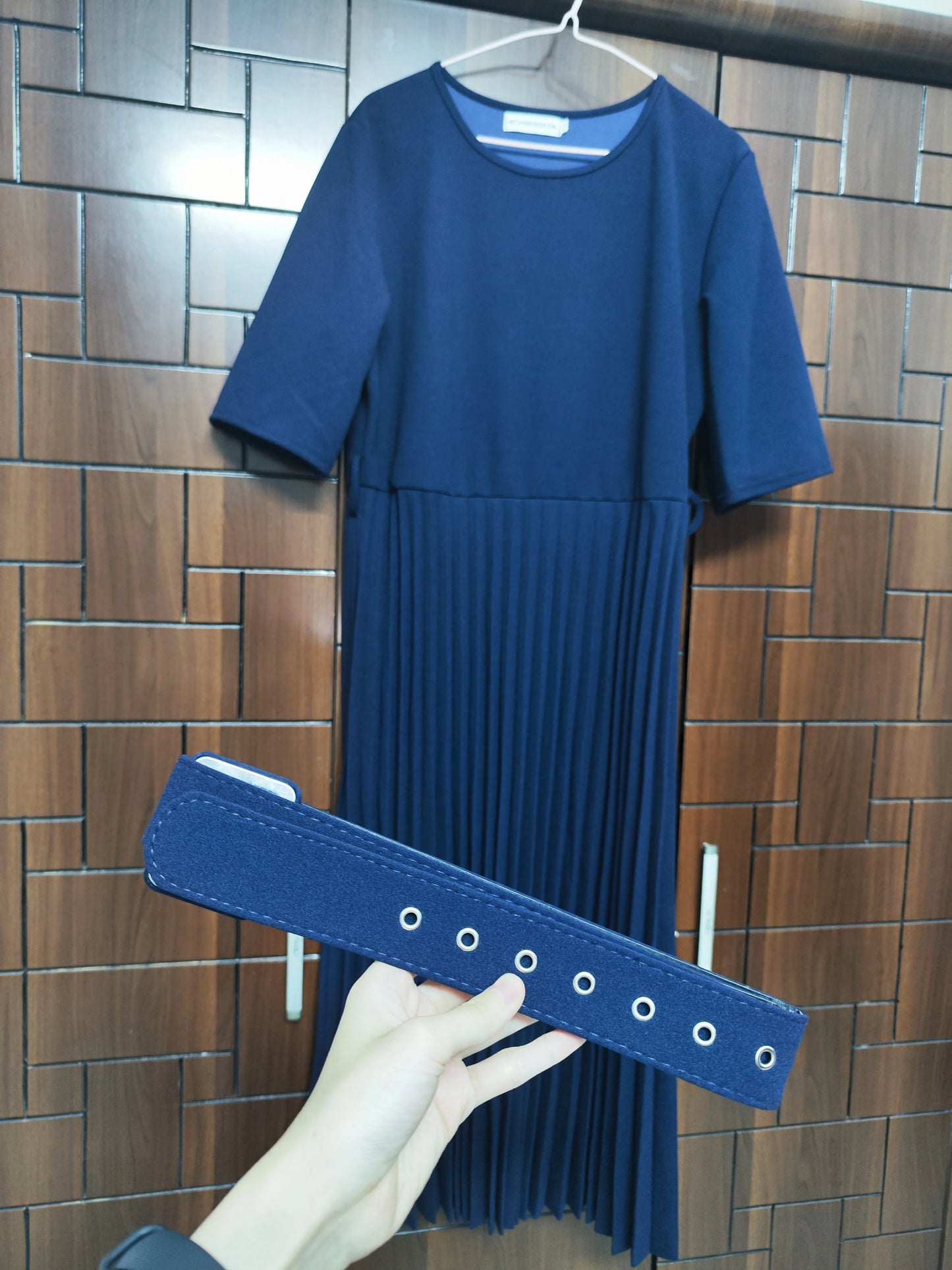 Summer Plus Size Pleated S-5Xl Dress Ladies O-Neck Short Sleeve Solid With Belt Mid-Calf Office Lady Elegant Dresses For Women