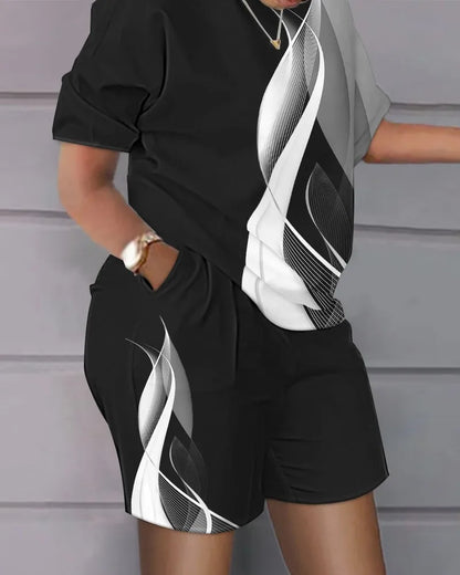 Casual Loose Short Sleeve Tshirt Shorts Set Office Lady Summer Fashion O-neck Colorful Print Two Piece Set Women Outfit 2023