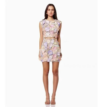 Spring Dress Women's Skirt High-quality Embroidery Hook Pattern Sleeveless Crop Top Wrap Hip Skirt Set of Two Pieces