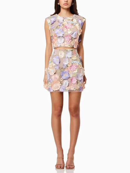 Spring Dress Women's Skirt High-quality Embroidery Hook Pattern Sleeveless Crop Top Wrap Hip Skirt Set of Two Pieces
