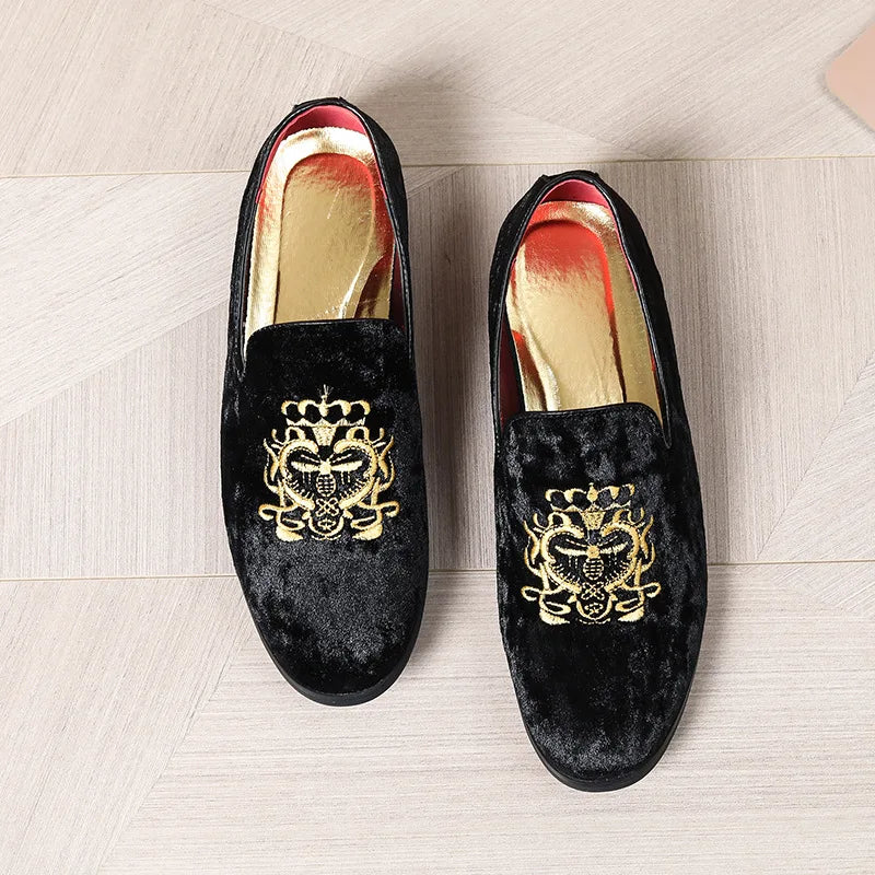 Wedding Dress Shoes Casual Men Loafers 2024 New Lazy Flats Shoes Embroidery Driving Moccasins Man Suede Leather Shoes Zapato