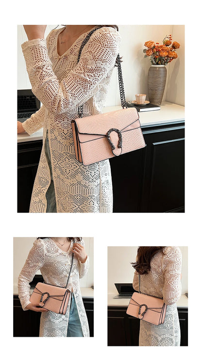 Retro Style Fashion Chain Shoulder Bag for Women Snake Pattern Crossbody Small Square Bag Trendy Accessory