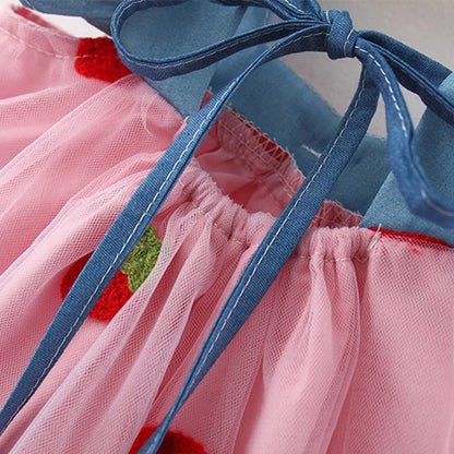 Summer girl dress baby girl small flying sleeves denim top with patchwork strawberry embroidery mesh suspender princess dress