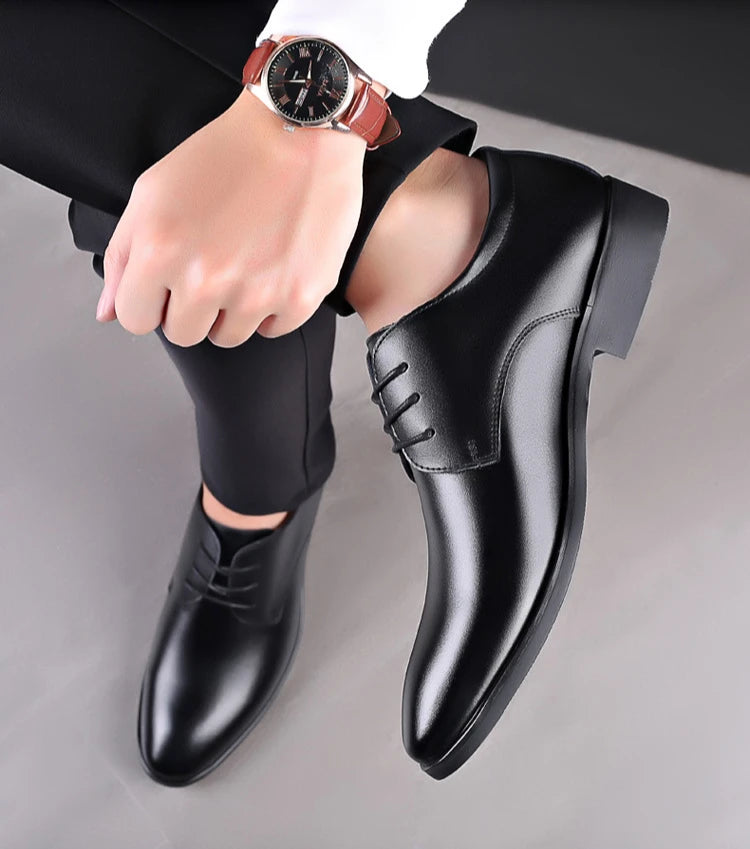 Men's new business leather Shoes Soft soled Work footwear Outdoor non slip formal shoes Fashion casual male shoes Zapatos Homme