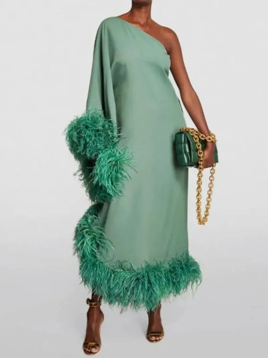 New Spring/Summer New Women's Feather One Shoulder Large Swing Evening Dress