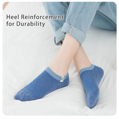 10 Pairs of Women Is Spring and Summer Letter Slogans Sweet Cute Fashionable and Comfortable College Style Fabric Label Socks