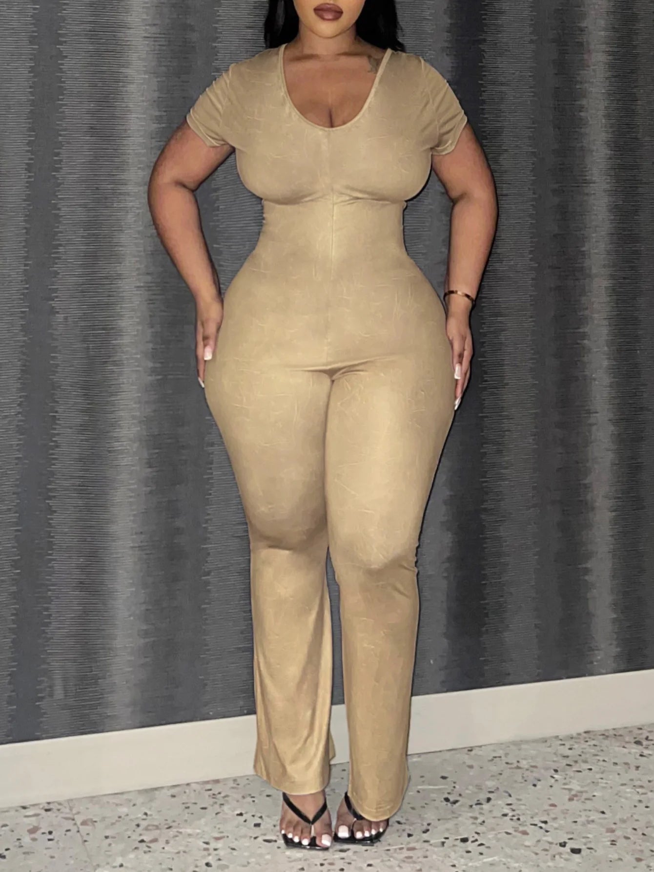 LW Plus Size women's clothing U Neck Skinny Flared Jumpsuit summer short sleeve jumpsuit Casual Skinny Fashion Overall Outfit