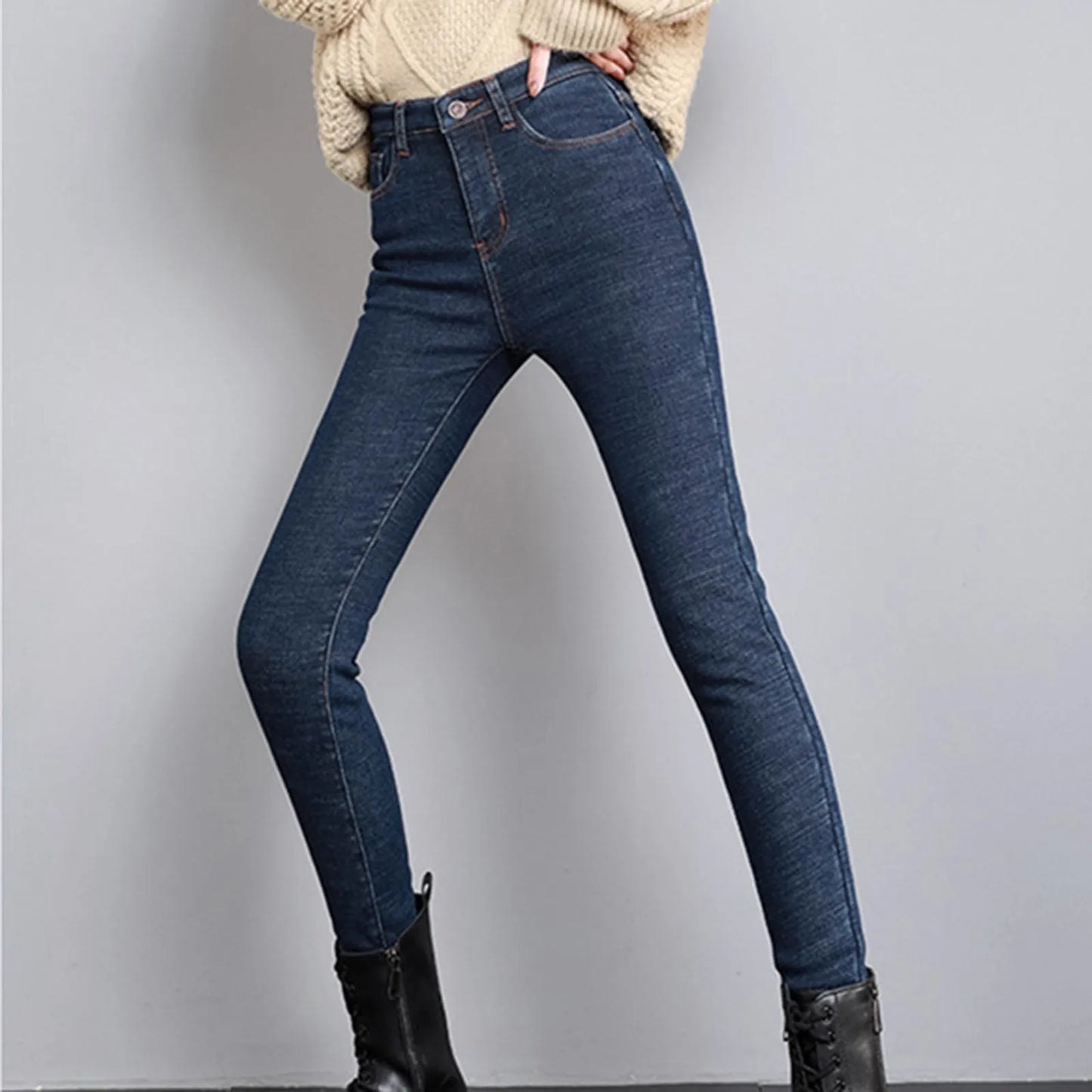 Winter Thickened Plush Jeans Women's 2022 High Waist Lengthened Feet Slim Thermal Outwear Winter Trousers With Pants Women Plus