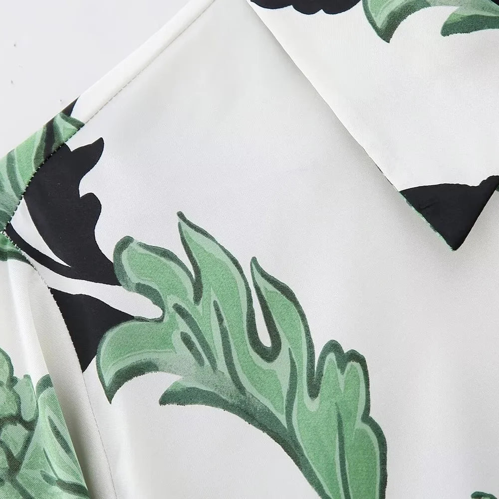 Spring and summer women's fashionable new style with belt printed shirt style dress