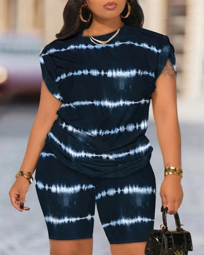 Two Piece Short Sets Print Letter Round  Neck T Shirts High Waist Pants Splice Tops Pullover Summer Ladies Beach Style