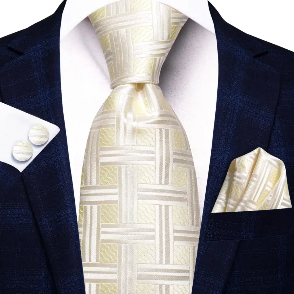 Hi-Tie Designer Silk Wedding Tie For Men Blue White Plaid Handky Cufflink Set Fashion Necktie For Men Business Party Wholesale