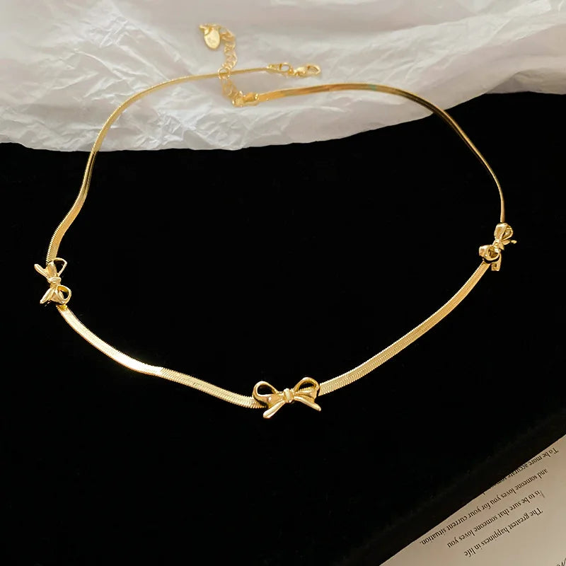 Silver Color Color Bowknot Bracelets for Women Girls Sparkling Delicate Chains Blade Chokers Necklaces Party Dress Jewelry Gifts