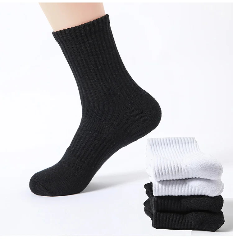 Mens Moisture Wicking Outdoor Hiking Work Cotton Socks Compression Cushion Crew Socks Leisure Men Black Socks 5 Pairs