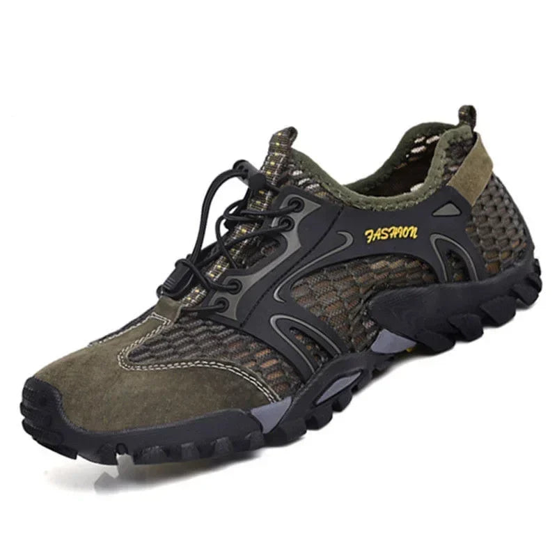 Men Sneakers Summer Wading Mesh Shoes Comfortable Slip on Outdoor Hiking Shoes Zapatos Hombre Casual Climbing Trekking Footwear