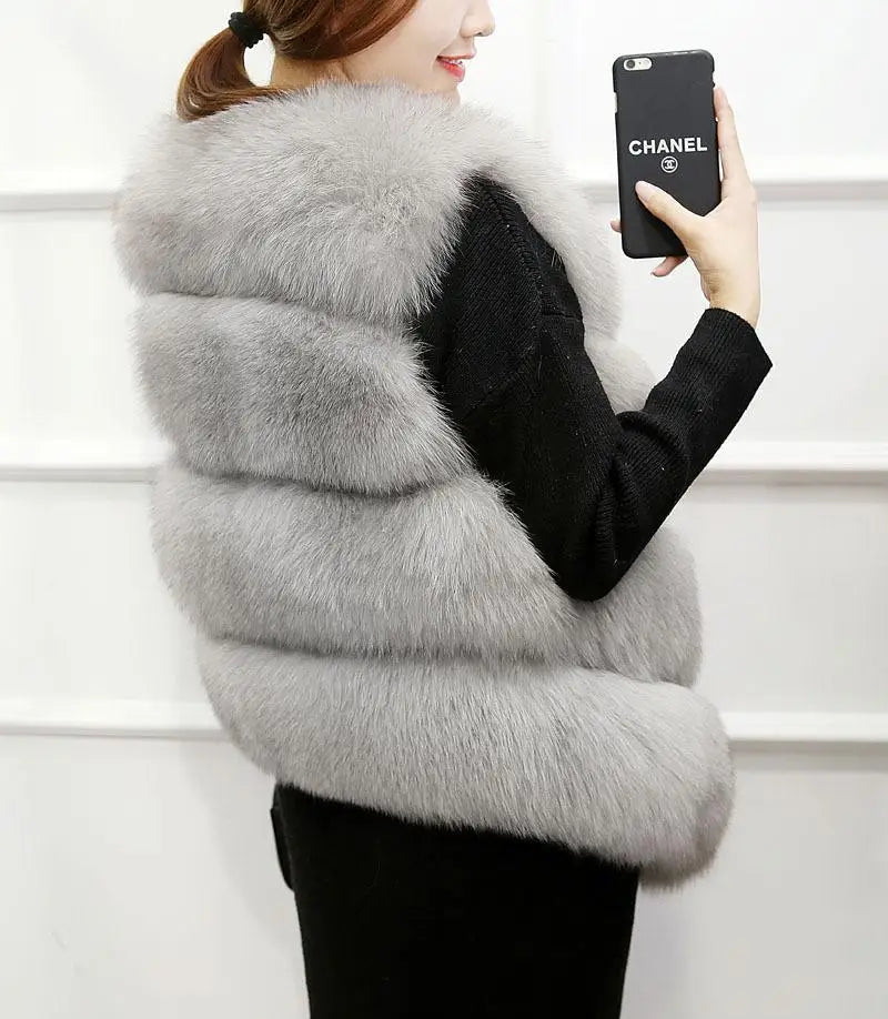 2022 New Fashion Faux Fur Coat Winter Coat Women Waist Fur Gilet Women's Jacket Vest For Ladies