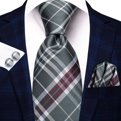 Hi-Tie Designer Silk Wedding Tie For Men Blue White Plaid Handky Cufflink Set Fashion Necktie For Men Business Party Wholesale