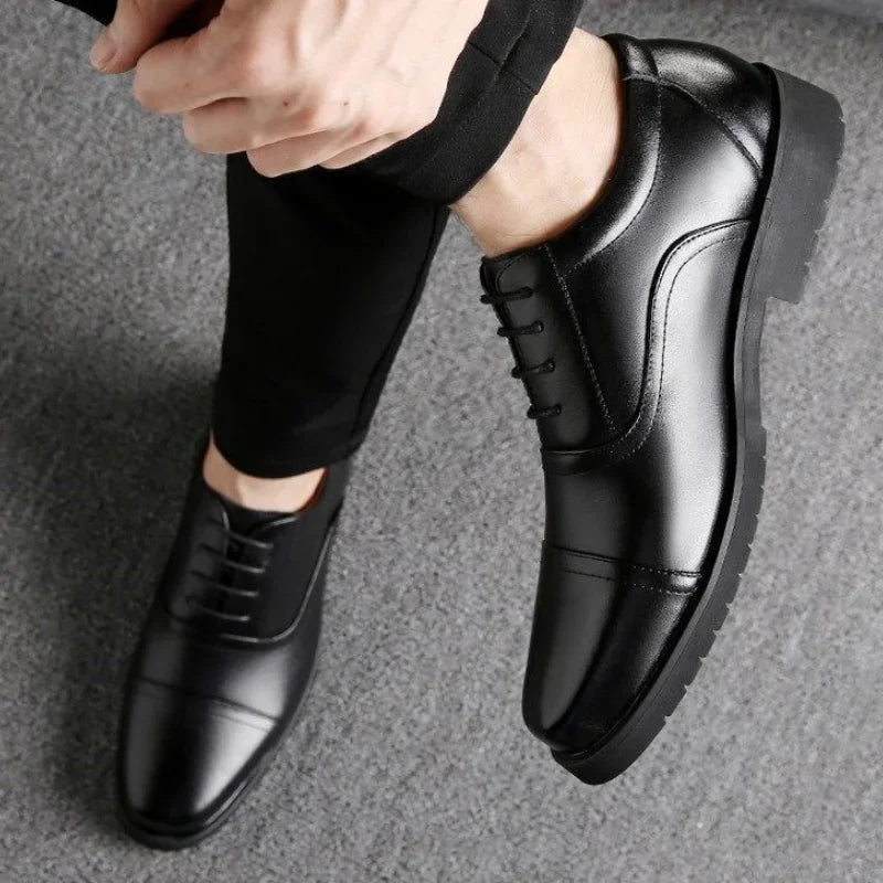 Social Shoe for Men Black Dress Shoes Man Business Spring Autumn Gentleman Elegant and Classic Legitimate Leather Suit Official