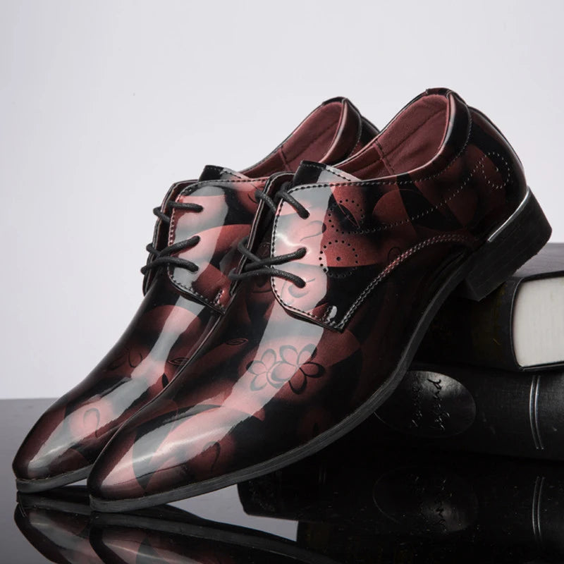 Designer Brand Patent Leather Shoes for Men Wedding Party Business Casual Oxfords Plus Size Lace Up Point Toe Office Work Shoes
