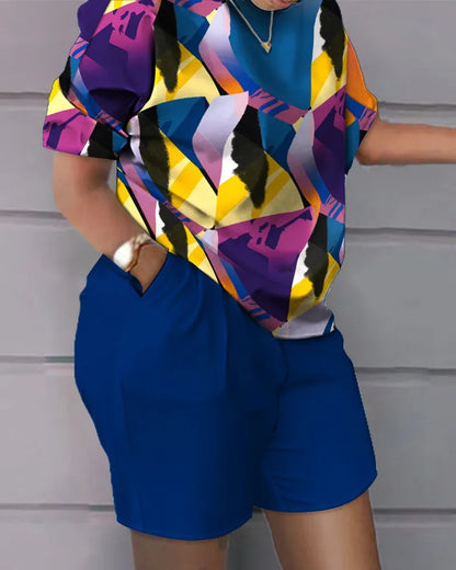 Casual Loose Short Sleeve Tshirt Shorts Set Office Lady Summer Fashion O-neck Colorful Print Two Piece Set Women Outfit 2023