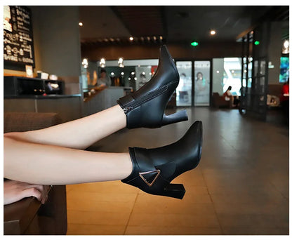 Women's Sexy Heels 2024 Autumn Winter Platform Buckle Pointed Ankle Boots Fashion High Quality Designer Women's Boot Botas Mujer