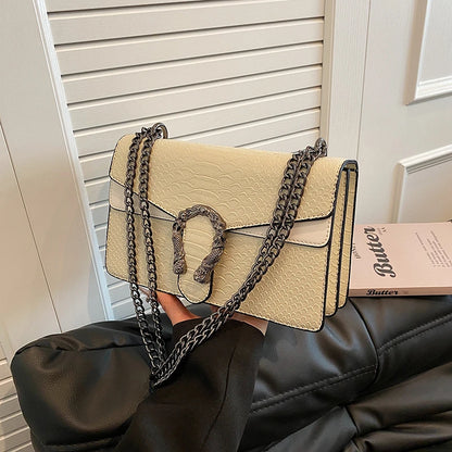 Retro Style Fashion Chain Shoulder Bag for Women Snake Pattern Crossbody Small Square Bag Trendy Accessory