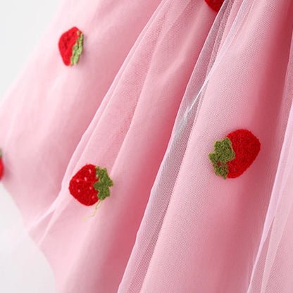 Summer girl dress baby girl small flying sleeves denim top with patchwork strawberry embroidery mesh suspender princess dress